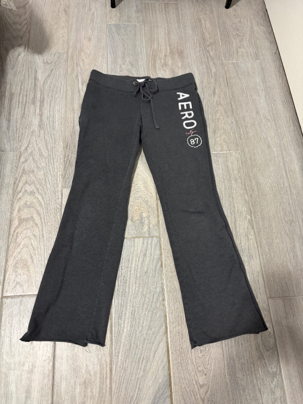 Women's Aeropostale "Aero" Gray Flare Sweats - MEDIUM